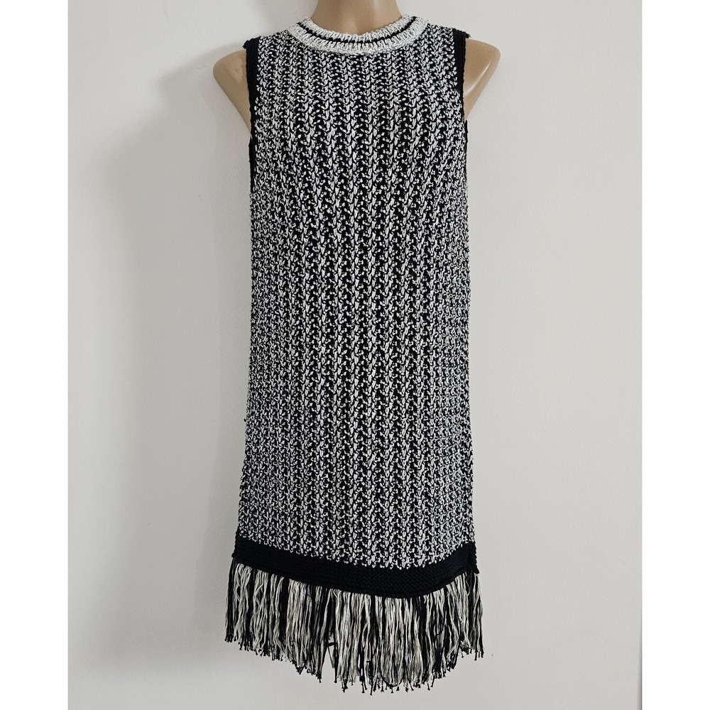 New Topshop‎ crochet Knit Sleeveless Dress Fringe Size 4 Black White